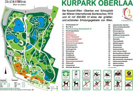Karte des Kurparks Oberlaa in Wien mit nummerierten Gärten, Wegen, Teichen, Spielplätzen und Parkeinrichtungen, mit einer Legende und Parkinformationen in deutscher Sprache auf der rechten Seite.